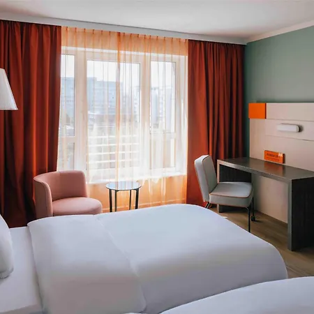 Готель Pentahotel 4*